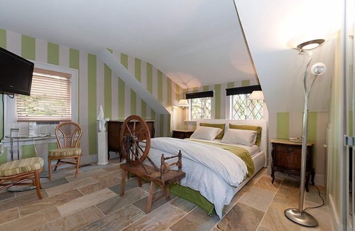 Dunbar Bed & Breakfast | House on Dunbar B&B