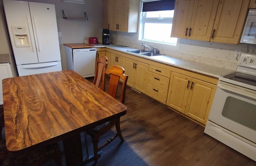 Altona House | House on quiet street in Altona