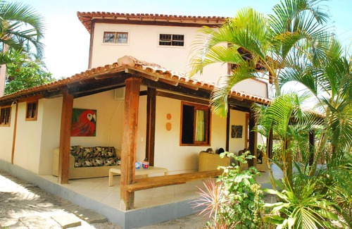 Santo Andre House | House opposite Santo André Natural Marina - 2 suites