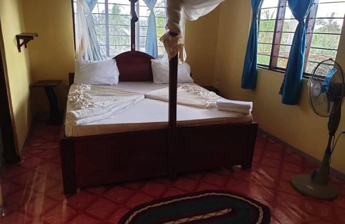 Bwejuu Beach House | House perfect for families and groups