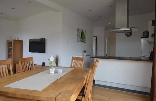 Eckfeld House | House relaxing. de - 5-bed cottage recoverable. de