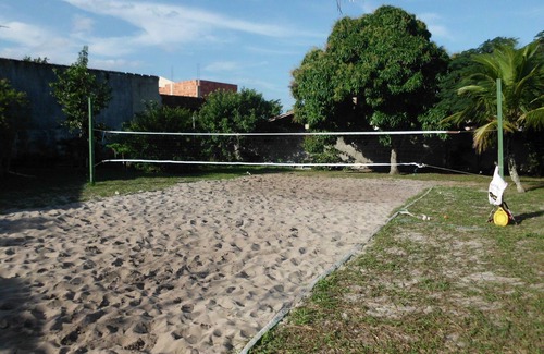 Praia da Vila House | House surrounded porch, 4 bedrooms, pool, barbecue and volleyball court