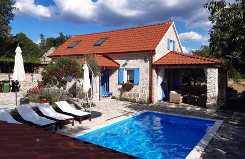 Oklaj House | House Toma (116341-K1) - Oklaj