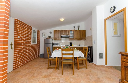 Kolan House | House Tomislav (58311-K1) - Pag - island Pag