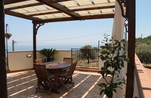 Aci Catena House | House/Villa - Catania