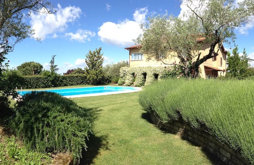Gallicano nel Lazio Villa | House/Villa - Gallicano nel Lazio