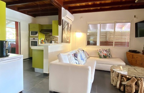 Bas du Fort Villa | House, Villa, swimming pool, sea view, 10 people (8 adults 2 children), 4 bedrooms