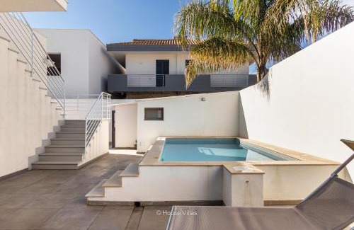 Avola Apartment | House&Villas - Villa Falaride