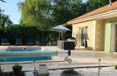 Notre-Dame-de-Sanilhac House | House with pool and spa for a rejuvenating vacation in the Périgord