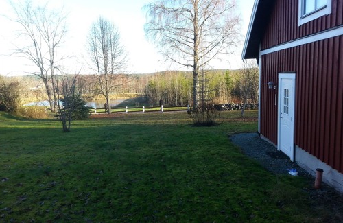 Savsjo Cottage | House With An Unique Gathering Of Hunting Trophies. View Of The Pond & Village