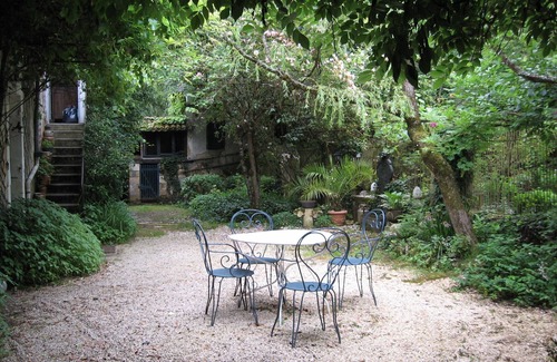 Corgnac-sur-l'Isle House | House with character, former post house