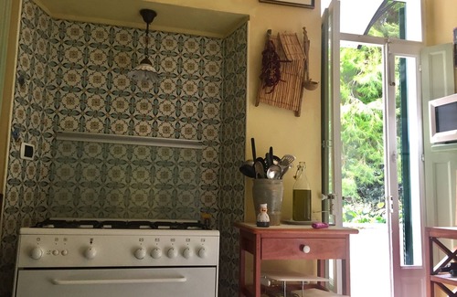 Mandrione House | House with garden and private swimming pool