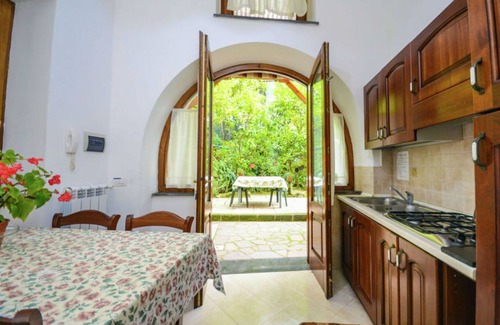 Sorrento Apartment | House with garden