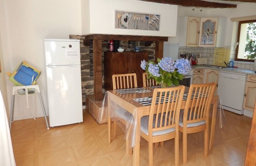 Moustoir-Remungol Cottage | House with heated indoor swimming pool