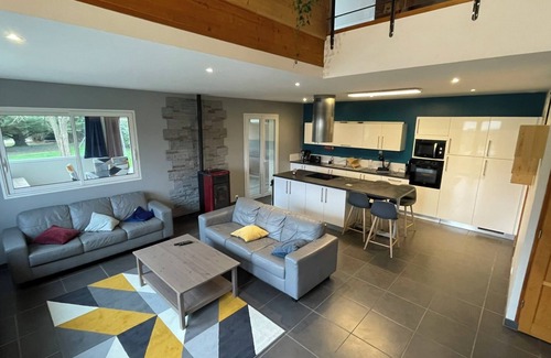 Cour-Cheverny Villa | House with jacuzzi near Chambord and Beauval zoo-Gite des Chercherelles
