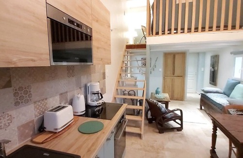 Argilliers House | House with pool and spa, ideal for families and couples