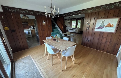 Mayville House | HOUSE WITH POOL, WALK TO TOWN OR CHAUTAUQUA LAKE, NEAR CHAUTAUQUA INSTITUTION !