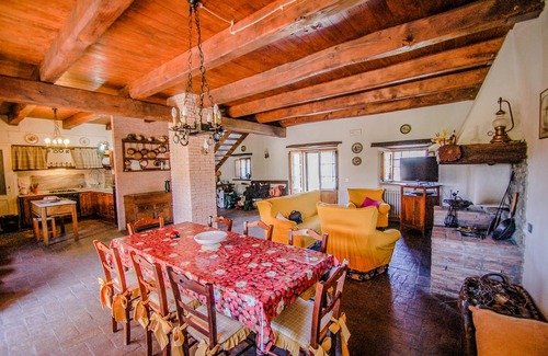 Villa Collemandina Villa | House with private pool, big garden at 2,8km from Castiglione di Garfagnana