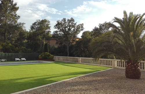 Lloret Blau House | House with private pool, artificial grass, terraces and flat gardens.
