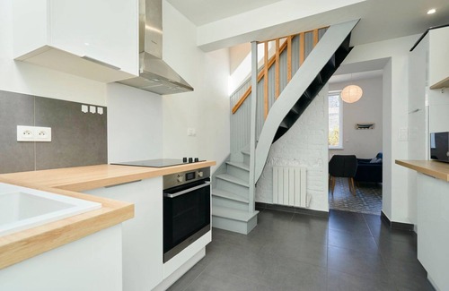 Marcq-en-Baroeul House | House with terrace 2 bedrooms in Marcq en Baroeul.
