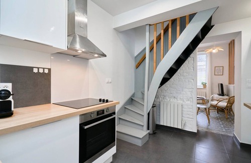 Marcq-en-Baroeul House | House with terrace 2 bedrooms in Marcq en Baroeul.