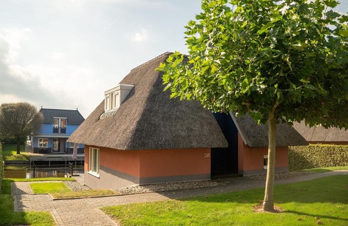 Midlaren House | House with washingmachine near the Zuidlaardermeer