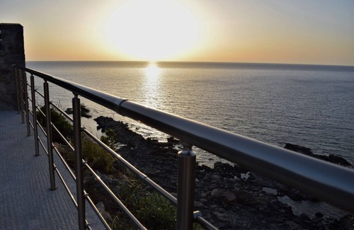Livadia House | House with wonderful sea and mountain view
