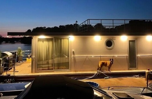 Tegel Apartment | Houseboat for 4 guests with 50m² in Berlin (161596)