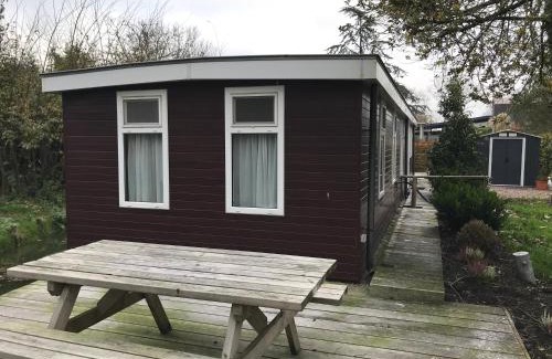 Rijnsaterwoude House | Houseboat Linquenda