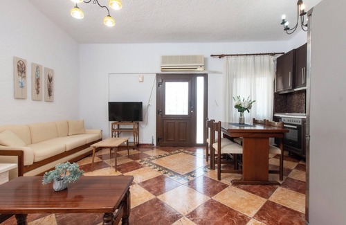 Polichrono Apartment | Houseloft Sandals Beachfront