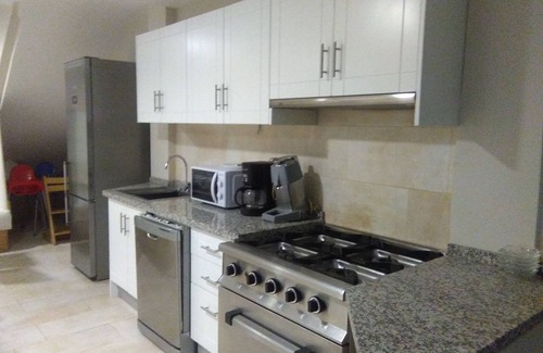 Guevejar Cottage | Houses with patio and barbecue for large groups