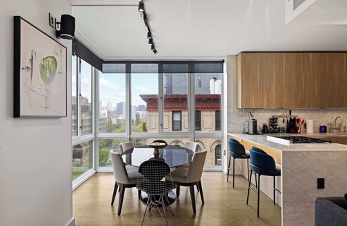 Lower East Side Condo | Houston by Rove Travel | Patio & Shared Rooftop