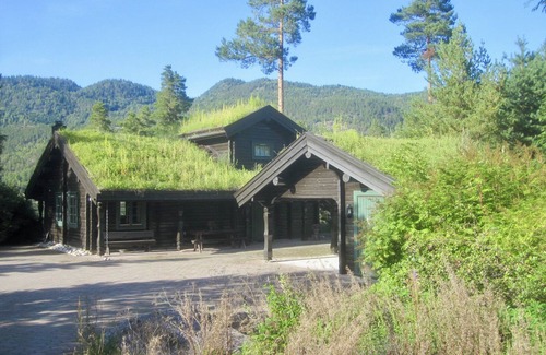 Kviteseid Ski Chalet | Hout Chalet aan het Meer Vlakbij ski Gebied Vrådal op 12 km