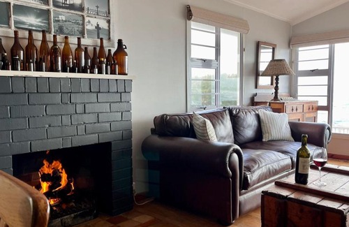 Franskraal House | Houtgerus
