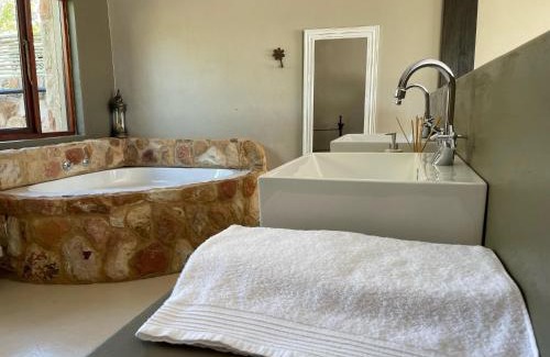 Buffalo Hills Game Reserve Apartment | Howberry Hills