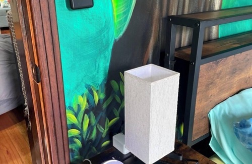 Burrell Boom Hotel | Howler Jungle House