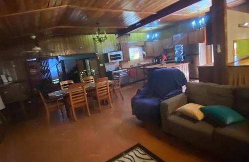 Bermudian Landing Bed & Breakfast | Howler Landing Vacation Rental
