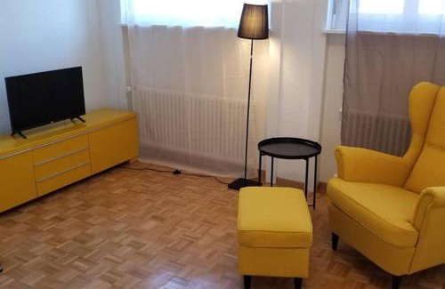 Lausanne Center Apartment | HSH Barre 6 - City Apartment next Cathedral Lausanne