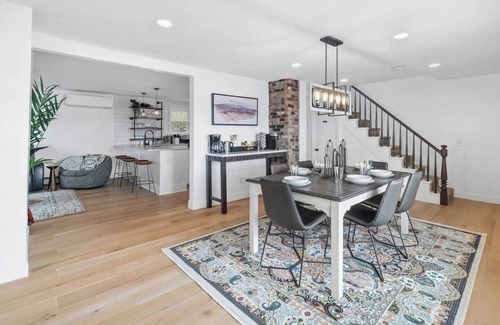 Poughkeepsie House | Hudson Escape W/Hot Tub + Bridge View