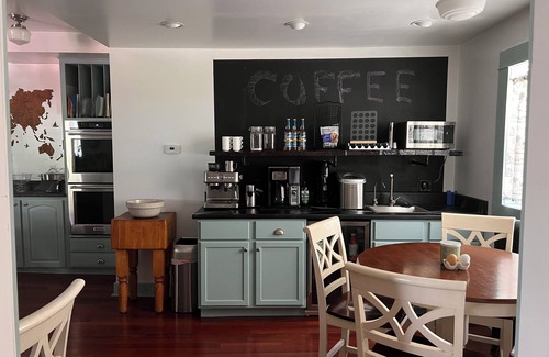 Wheatland Bed & Breakfast | Hudson House Bed and Breakfast