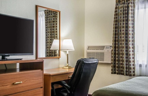 Hudson Hotel | Hudson Inn & Suites