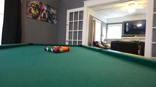 Goldsboro House | Huge 4-Bedroom Historic Home & Game Room
