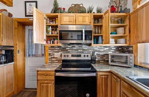 Bloomington House | Huge Home near Bear Lake with Hot Tub - Sleeps 24