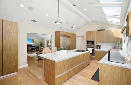 Cowan Heights House | Huge Secluded Cowan Heights Home, Pool, Entertainers Delight (4 beds/5 baths)