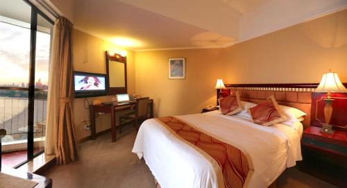 Zhanqiao Hotel | Huiquan Dynasty Hotel Qingdao