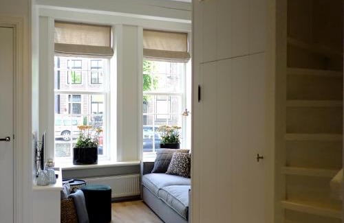 Franeker House | Huisje aan de gracht