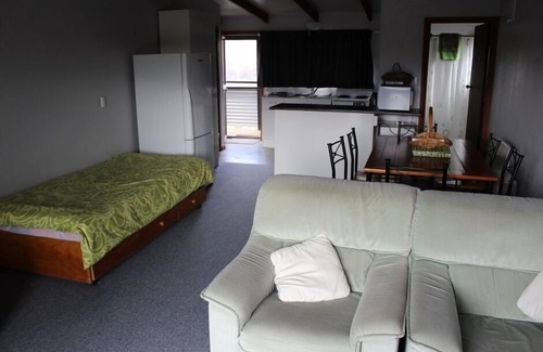 Raurimu House | Hukapapa Accommodation Teina