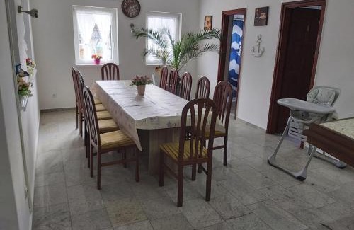 Gyenesdias Apartment | Hullám Apartman