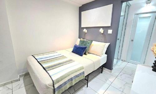 Humacao Apartment | Humacao - Apart, Super Central, AC, TV, Wifi, Fully Equipped