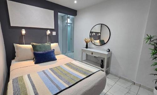 Humacao Apartment | Humacao - Apart, Super Central, AC, TV, Wifi, Fully Equipped